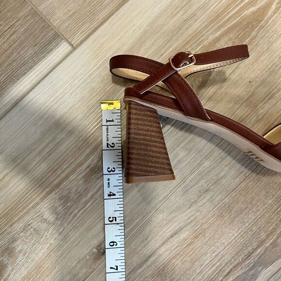 NEW YORK & COMPANY Brown Heels with Ankle Strap Size 8.5 - Picture 7 of 9